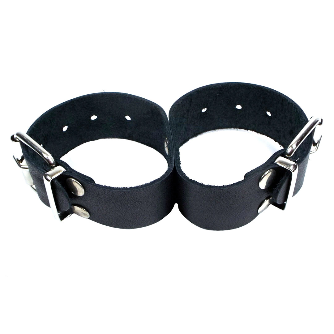 Esposas Cuero Vacuno Medium Fijas
